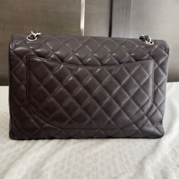 Chanel JUMBO- CAVIAR DOUBLE FLAP - Picture 4 of 16